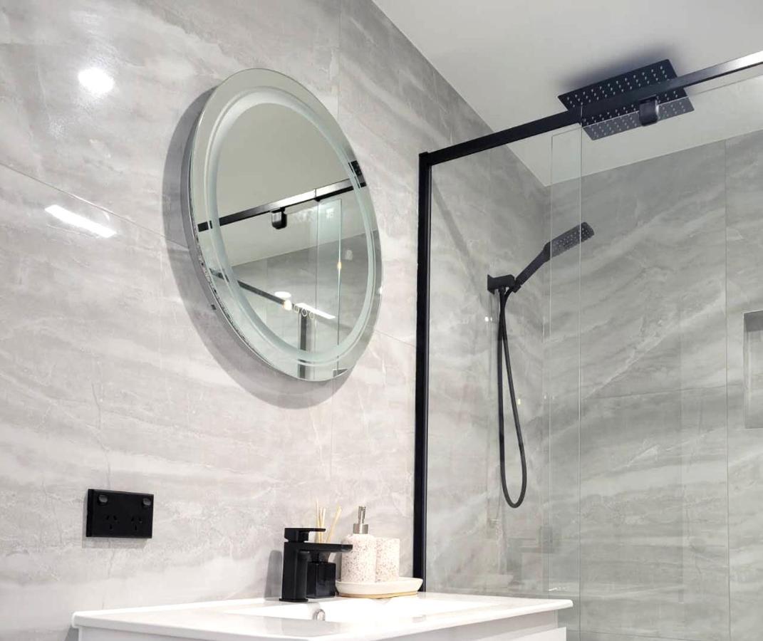 Beachside One Bedroom Flat Retreat มารูชิดอร์ ภายนอก รูปภาพ